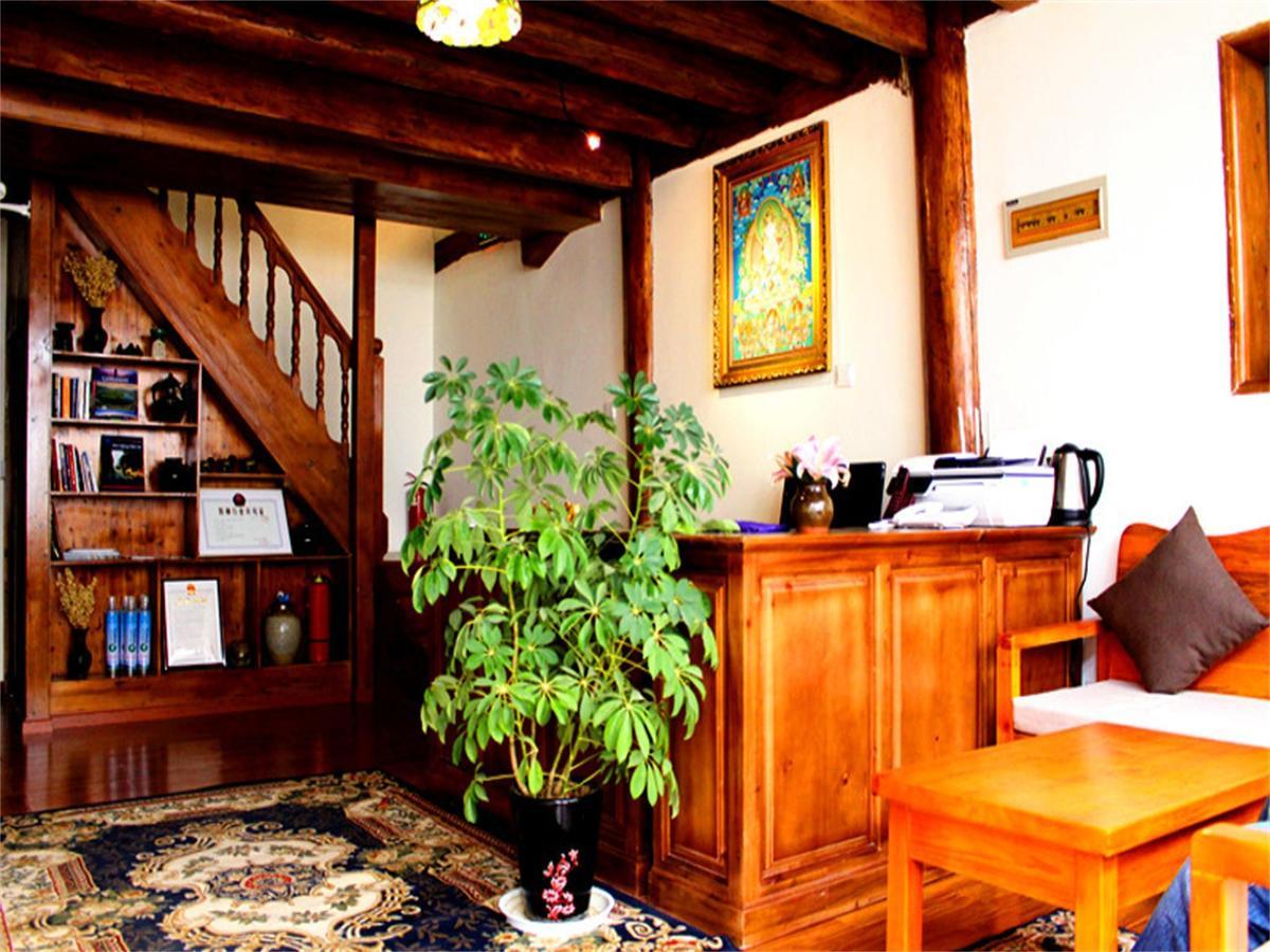 Shangri-La Namcha Bhawa Inn Exterior photo